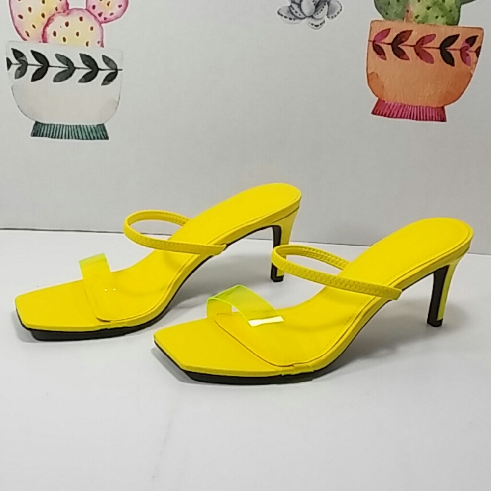 🆕Neon Yellow Slip On Double Band Vamp Mule Heel🆕 - Picture 1 of 7
